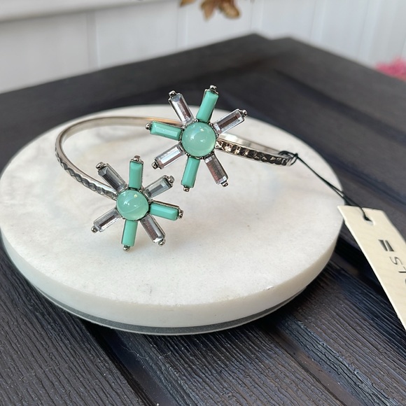 Silver Statement Bracelet - Picture 2 of 13